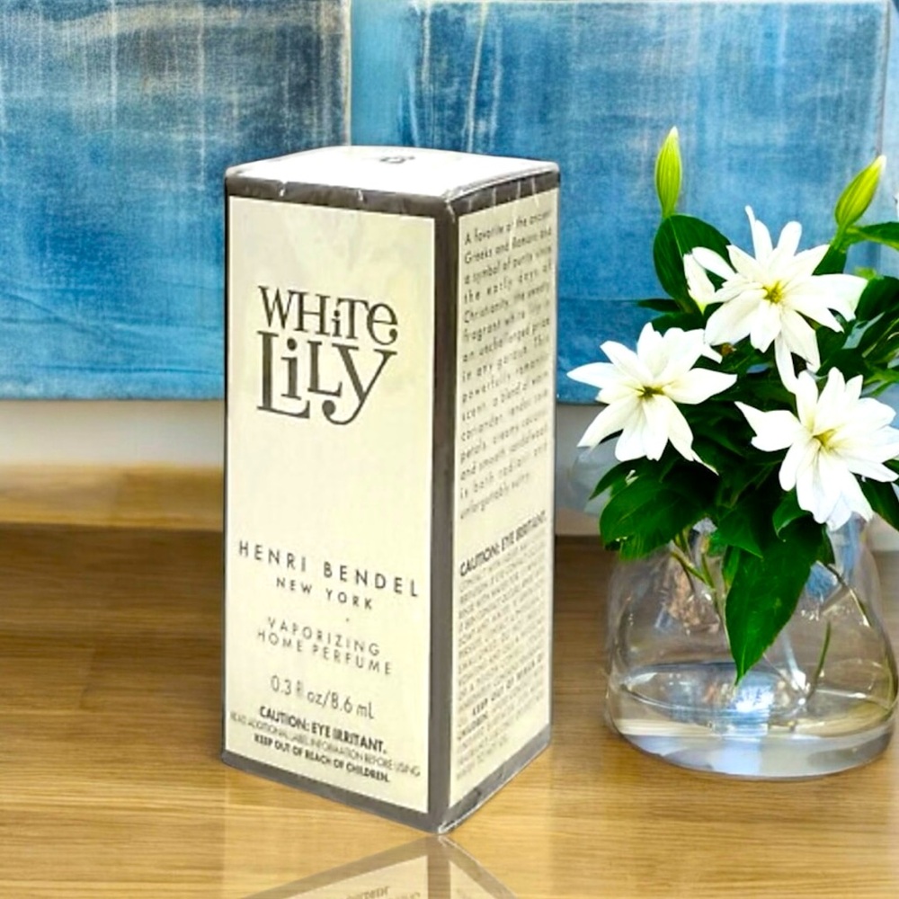 🆕💕RARE Discontinued Henri Bendel Vaporizing Diffuser Oil • WHITE LILY • 0.3 oz